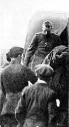 De Gevangen Piloot van een van de Overvallers van 6 december 1917